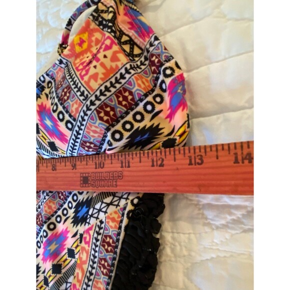No Boundaries Swimsuit Size Medium Juniors One Piece Boho Crochet Sides Vaca! - Picture 9 of 10